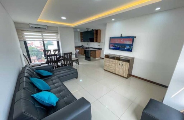 Excellent location, spaciousness and comfort in our vacation rental apartment