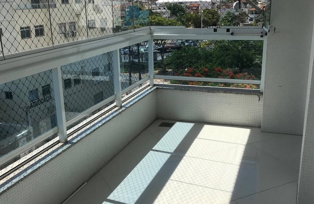 Excelente ap 2qts c / aire en tds cómodas cerca de la playa, con ascensor y garaje
