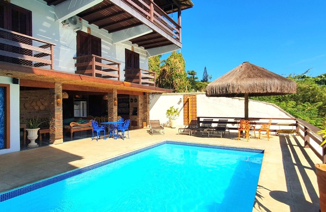 ¡EXCELENTE CASA EN GERIBA, 500m DE LA PLAYA! LINDA VISTA. 4 QTS, AREJADA, ACONCHEGANTE