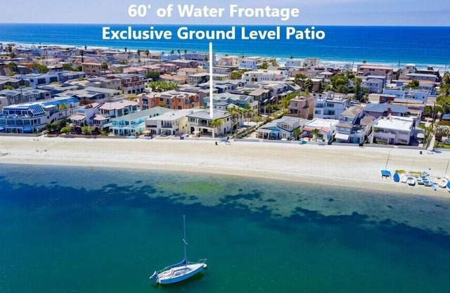 Exclusivo patio frente al mar a nivel del suelo de 1,000 pies cuadrados + aire acondicionado
