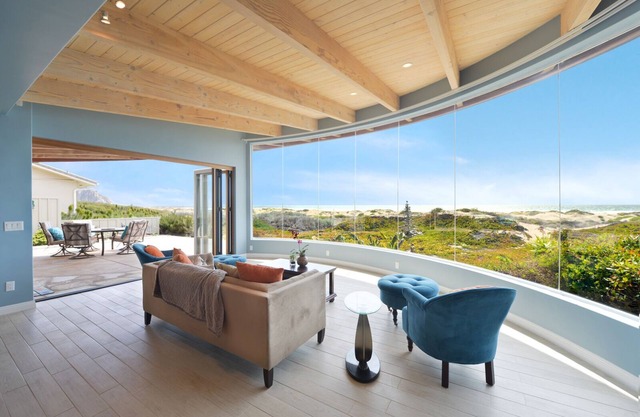 Exclusiva casa frente al mar en Morro Bay!
