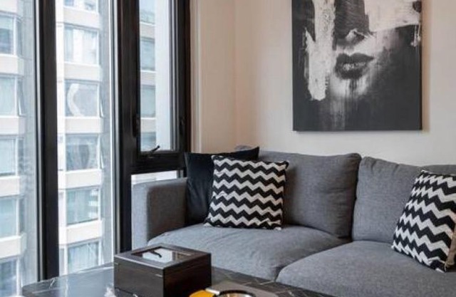 Executive 1BR-1BA Condo in the heart of downtown