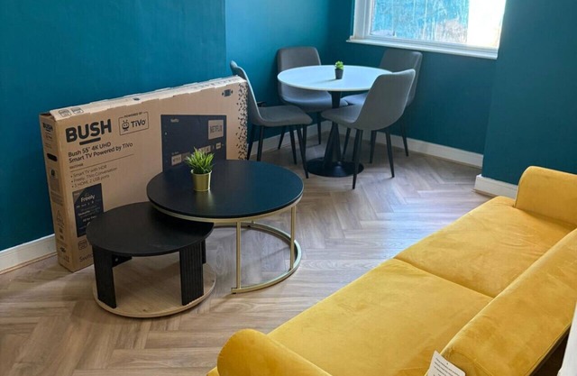 Exotic 4BD I Etihad, Coop Arena - Outdoor Dinning.