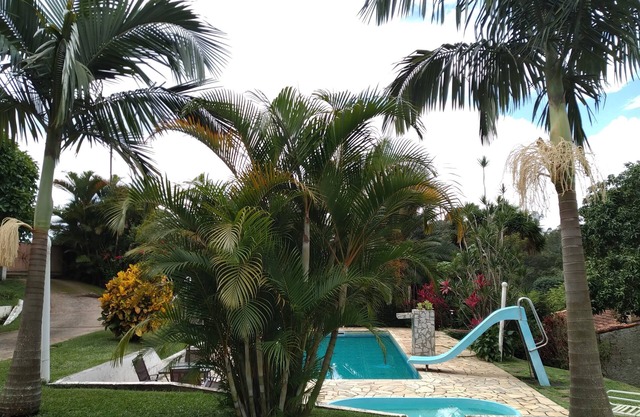 ¡La granja perfecta para tu familia! Piscina, BBQ, Sky, Wifi!