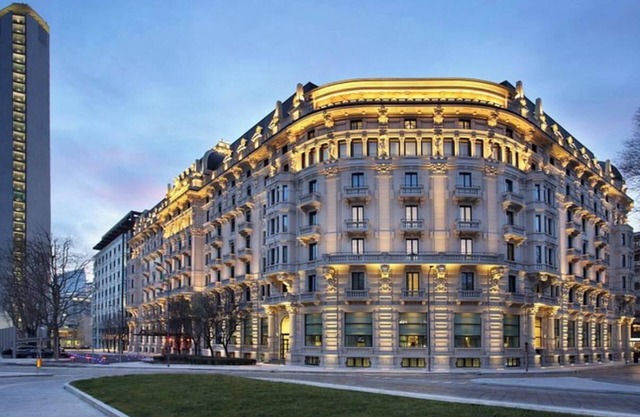 Experience Unmatched Luxury in Milan – Your Perfect Retreat Awaits