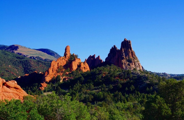 Explore Colorado Springs! TWO Relaxing 2BR Suites w/ Kitchens, FREE Breakfast!