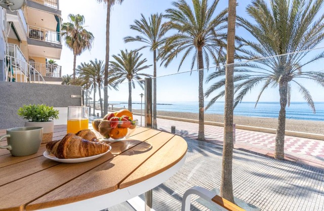 Expoholidays- Apartaments Paseo Marítimo