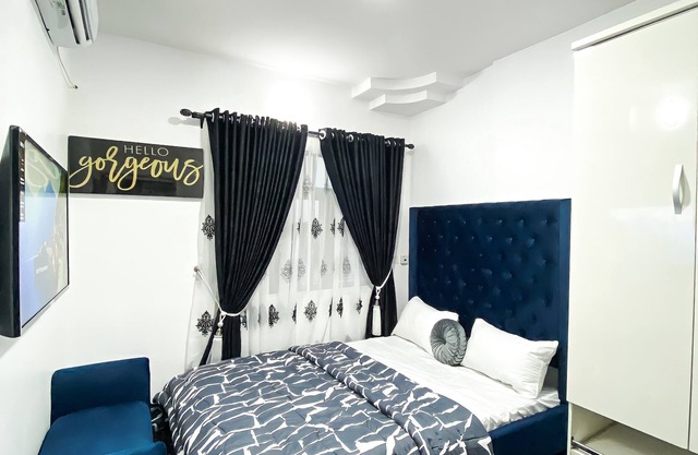 Exquisite 1-bedroom Condo
