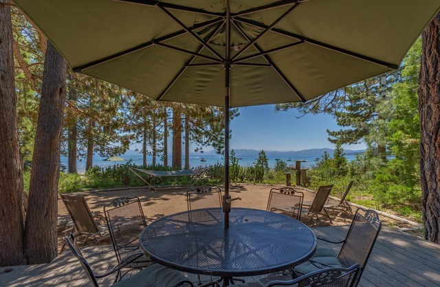 Exquisito orillas del lago Tahoe Estate