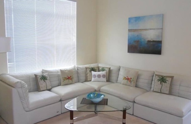 Exquisita villa de lujo en Marbella, Davenport 5BR / 3. 5BA
