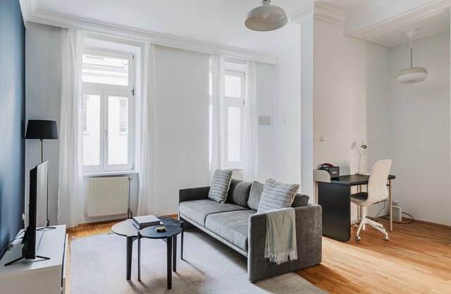 Fab Margareten 1BR w/ Elevator, Fully Furnished, by Blueground