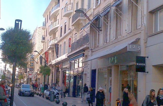 Fabuloso apartamento de 3 dormitorios situado en el centro de Cannes, a minutos de todo