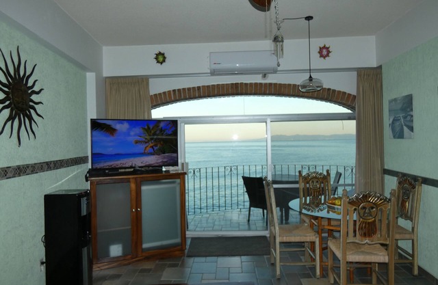 Fabuloso condominio frente al mar - $ 395 por semana JUNIO JULIO AGOSTO Y SEPTIEMBRE.