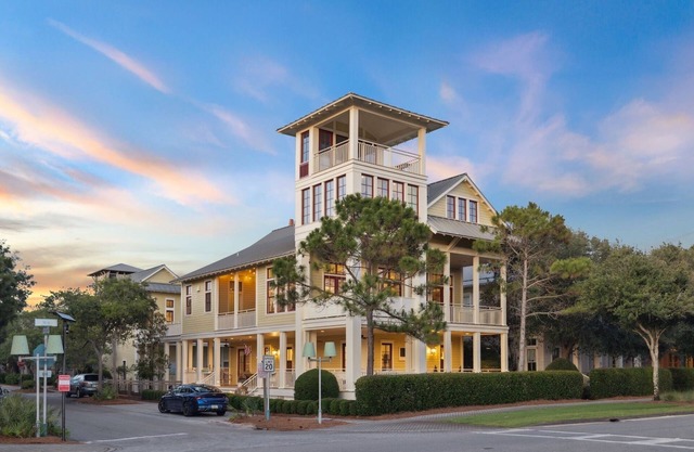 WaterColor Resort Amenities! 7 Adult Bikes! 30A Beaches! Private Pool!