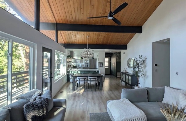 Woodsy Chalet by Lake Gregory, 1–2 Hrs from LA/OC