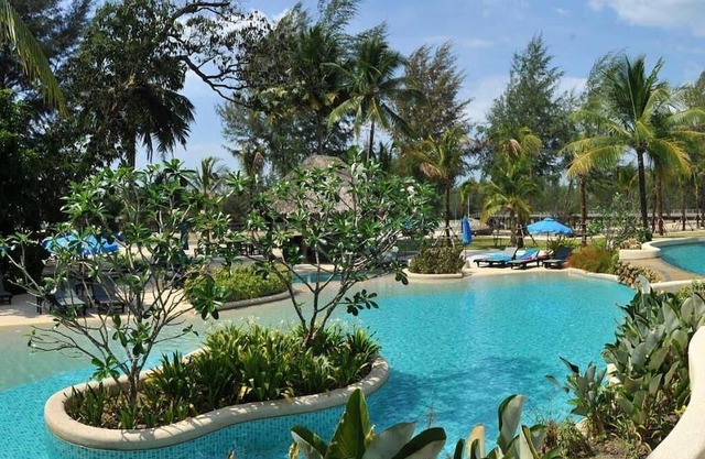 Family Deluxe Resort Stay AR # 8