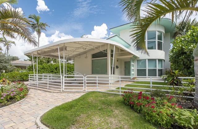 Villa de playa, ideal para familias, ubicación central de toda la acción
