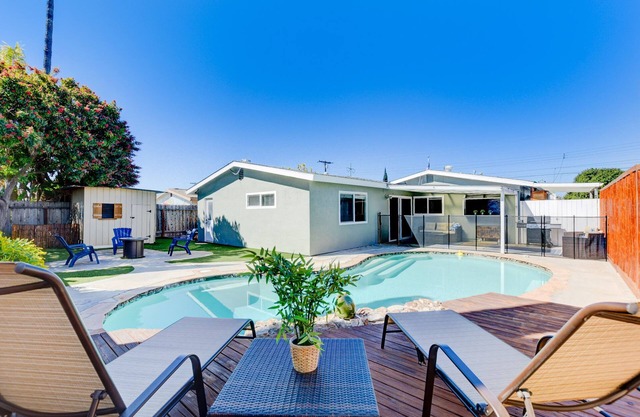 Escapada familiar ★ Piscina ★ Cerca de todo ★ 4BD