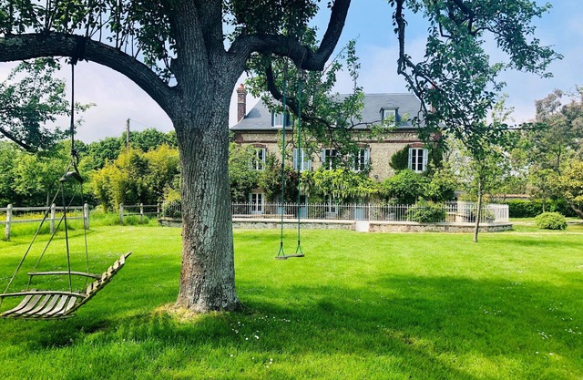 CASA FAMILIAR 15/10 PERSONAS en las alturas de Honfleur