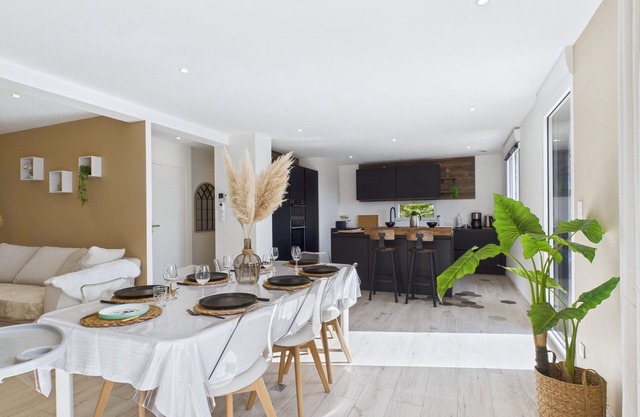 Casa familiar para 7 personas a 150m del mar