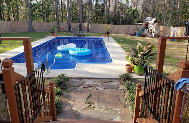 ¡Un retiro familiar con una piscina privada a solo minutos de Wrightsville Beach!