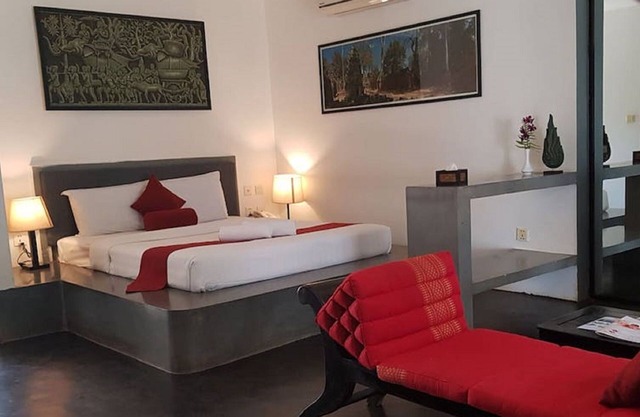 Family Suite with private pool - Free breakfast