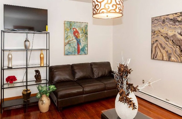 Fancy Stay - 14 Devon Street, Boston MA, 02121 -NO PETS UNITS