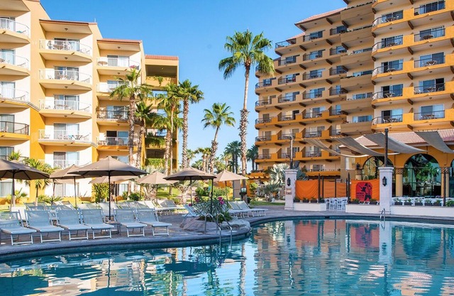 Fantastic 3 BR Luxury Penthouse Suite at Villa del Palmar in Cabo