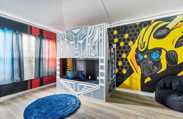 Fascinating 5BR Themed Pool Home Near Disney World
