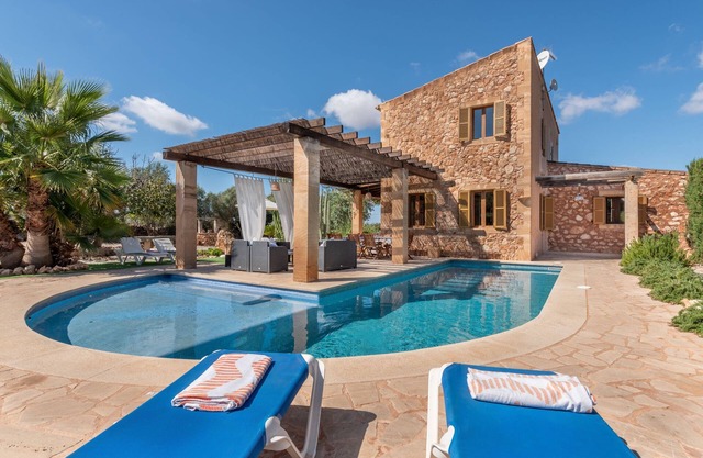 Fantástica finca con piscina, terraza, aire acondicionado y Wi-Fi