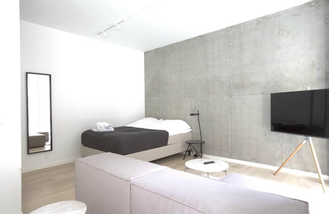 Cool studio apartment w/ private terrace - 219