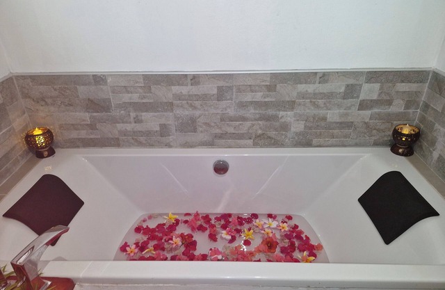 Fare Miti-Rapa Cosy Home. 15 minutes from the mythical Teahupoo wave.