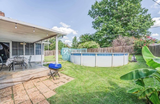 Fenced Yard w/ Pool! Comfy & Convenient in Cordova