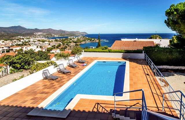 Fener de Dalt 89 - Casa con piscina y vistas