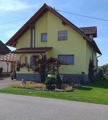 Ferienwohnung 'am Bienwald'