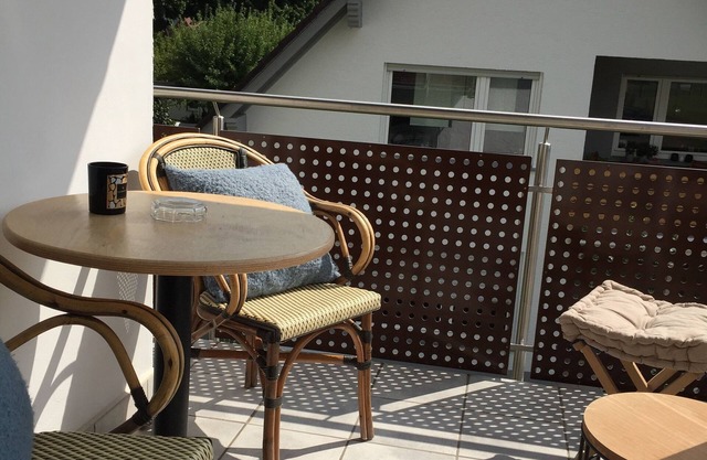 **** Apartment "Caprice" on 100 sqm. 12 km Corvey Castle, hiking, R1, Weser