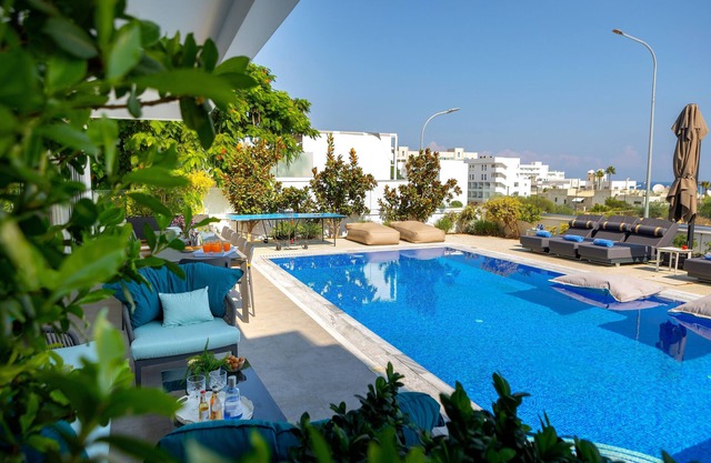 Fig Tree Bay Residences 7,Central Protaras, Heated Pool ,Elevator,Jacuzzi,Sauna