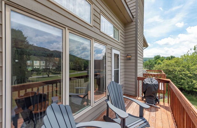 Fireplace, A/C & Views by Wisp Mountain