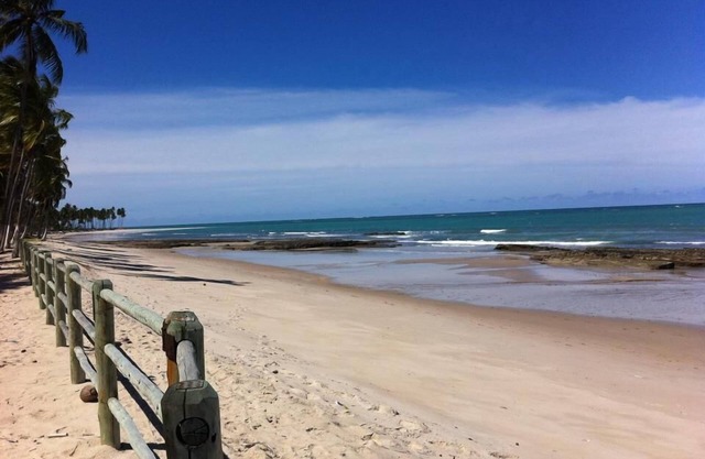 Piso amueblado en un complejo en la playa Ovejas con wi fi