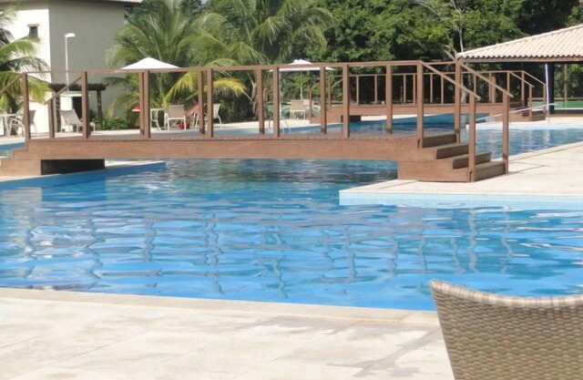 Piso con 03 suites, amueblado, WIFI, ropa de cama, piscina, barbacoa.