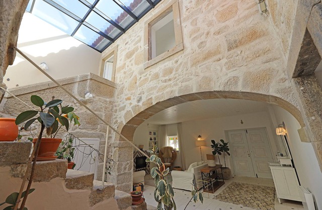 FLH Gaia Quinta de Sá - Country House