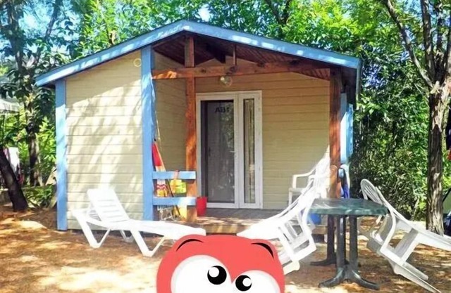Camping Les Fauvettes *** - Chalet Abeille 2 habitaciones 4 personas