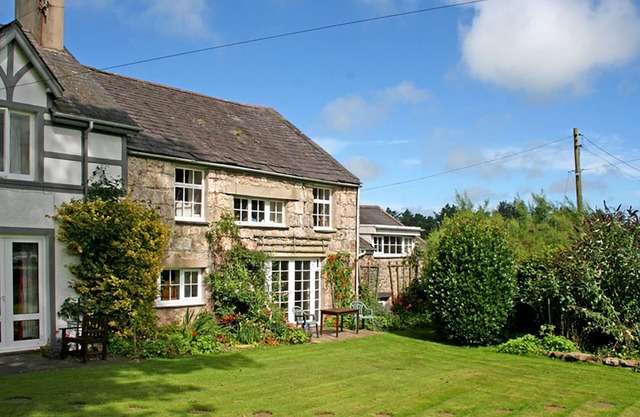 CASA DE PIEL ESTABLE, admite mascotas en Brynsiencyn, Ref 1008706