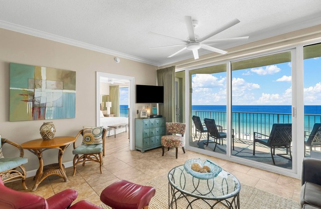 FREE GOLF and TIX! Boardwalk Beachfront 603 Updated w/Heated Pool & Hot Tub!