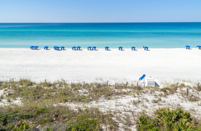 $600 FREE Activities / 30A Hideaway in The Hammocks / Short Walk to Beach / 2 Pools / 4 Bikes