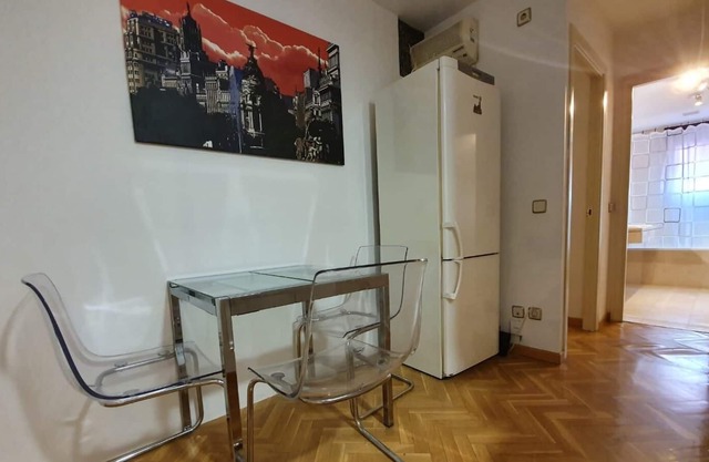 Fuencarral Barcelona. Court Apartments