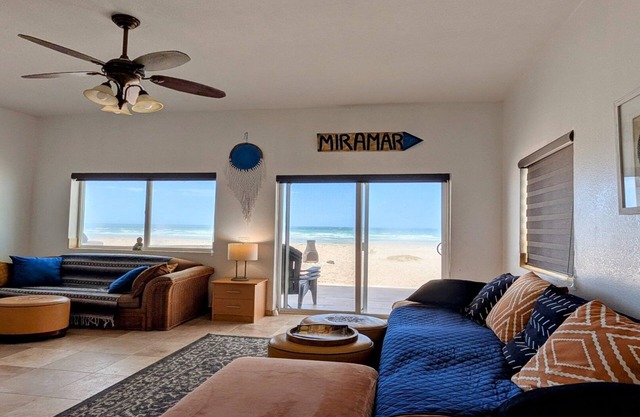 The Suites at Rocky Point 2 Lujosa unidad de 3 dormitorios