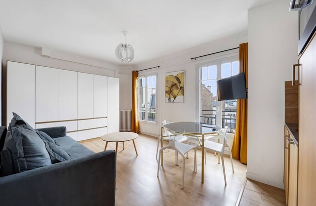 Charles Laffitte-Apartamento-Vista a la Ciudad-Baño con bañera