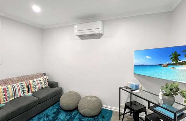 Funky Fitzroy apartment so close to the action