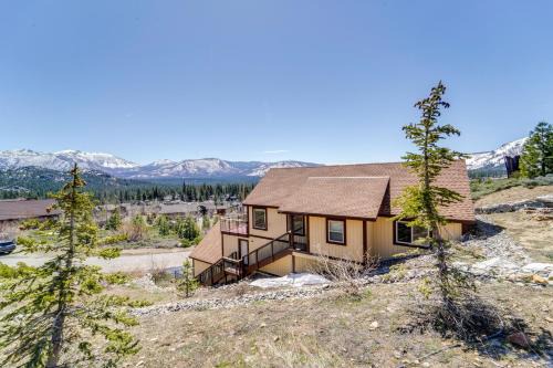 Furnished Deck and Gas Grill South Lake Tahoe Home!